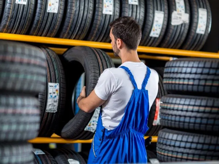 Akşehir Oto Lastikçi